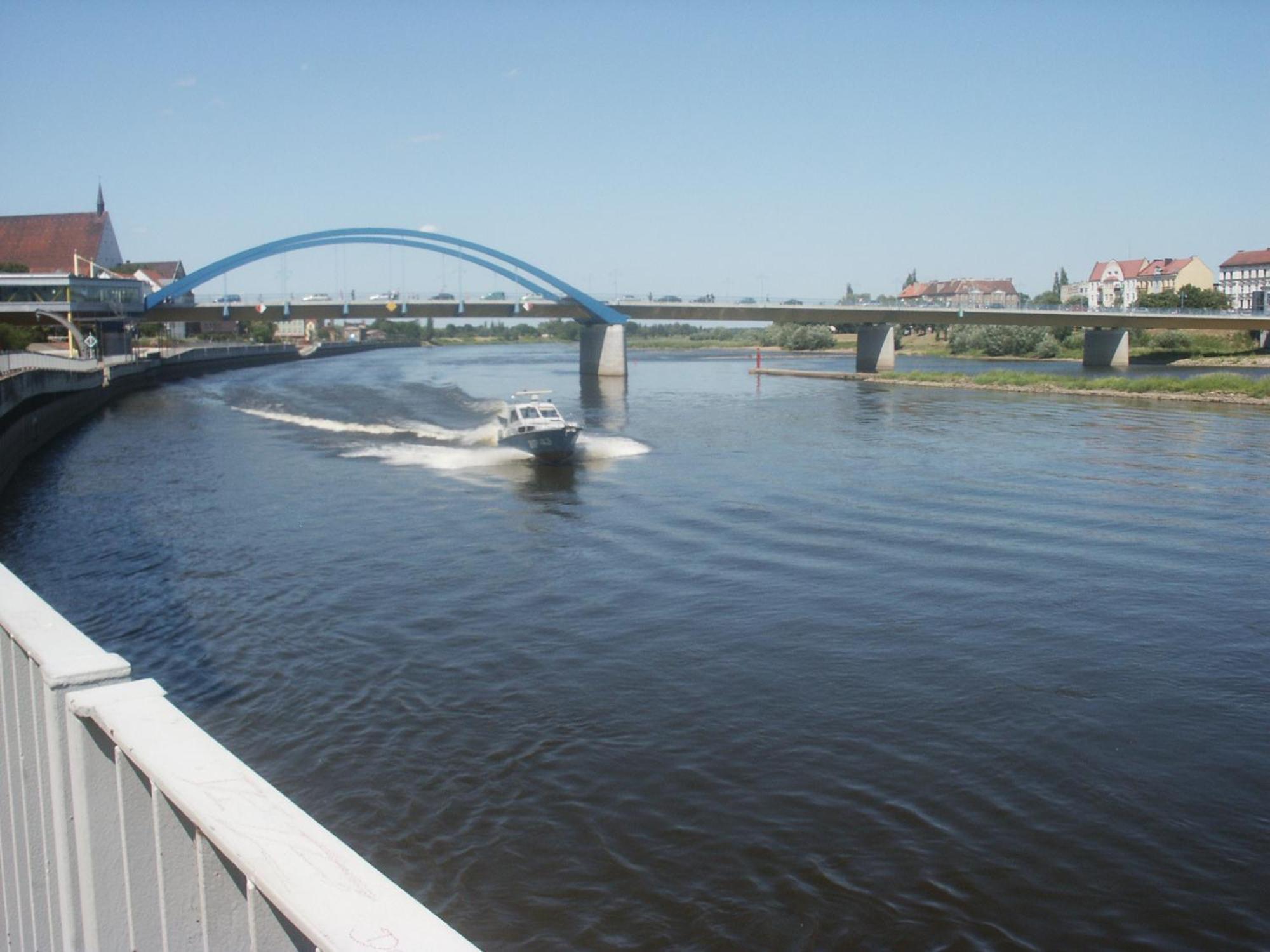 Viadrina Rooms & Apartments Frankfurt-Oder Am Park Im Zentrum Франкфурт/Одер Экстерьер фото