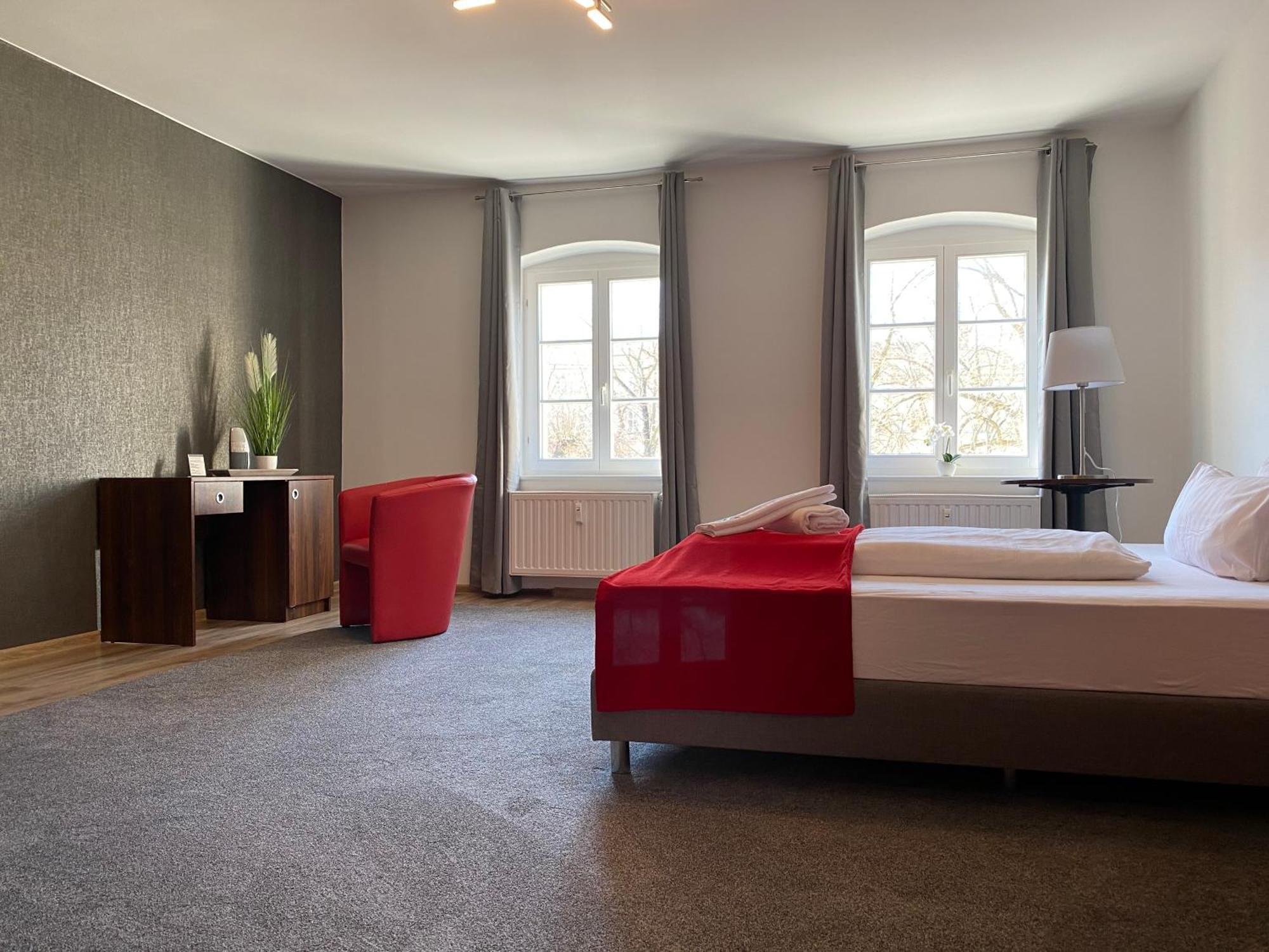 Viadrina Rooms & Apartments Frankfurt-Oder Am Park Im Zentrum Франкфурт/Одер Экстерьер фото